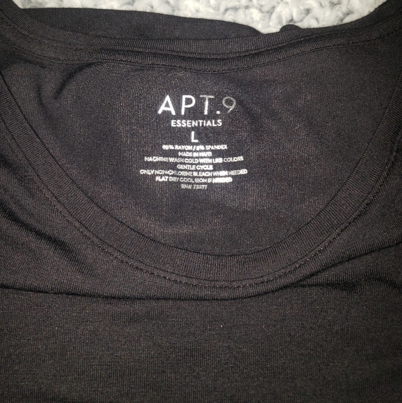 Apt 9 crew neck black t-shirt - Picture 11 of 11